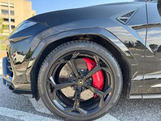 LAMBORGHINI Urus usata, con Bracciolo