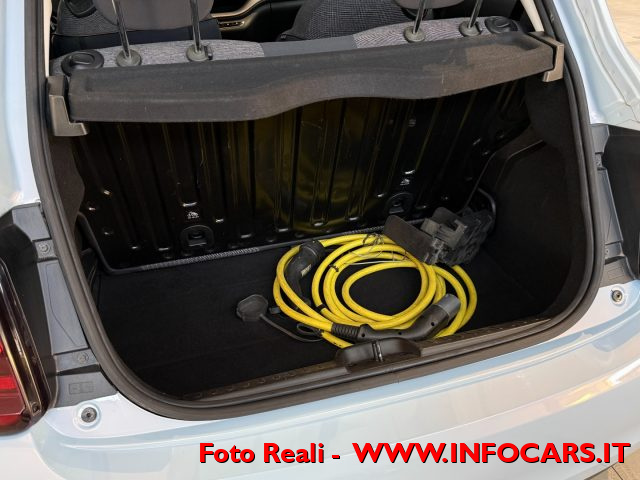 FIAT 500e usata, con Volante in pelle