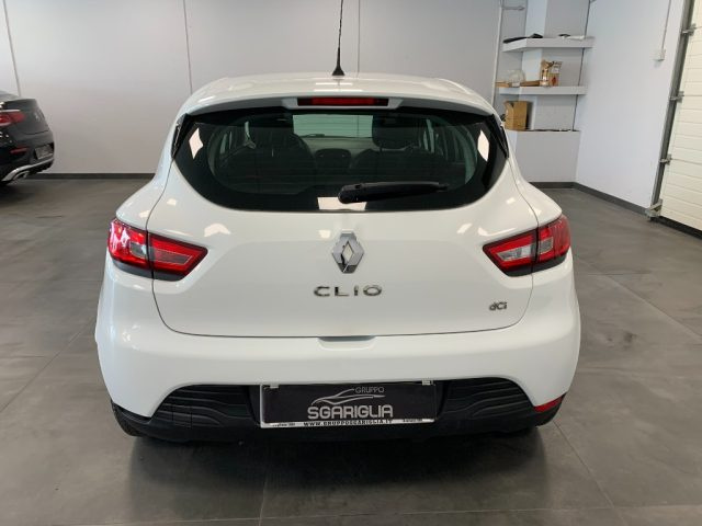 RENAULT Clio usata, con Alzacristalli elettrici