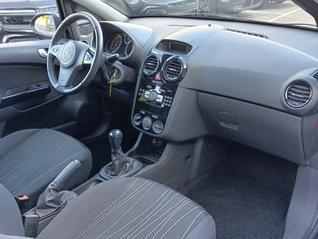 OPEL Corsa usata, con Fendinebbia