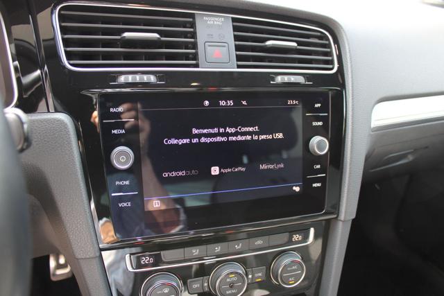 VOLKSWAGEN Golf usata, con Fari Xenon