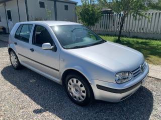 VOLKSWAGEN Golf usata, con Autoradio