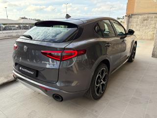 ALFA ROMEO Stelvio usata, con Alzacristalli elettrici
