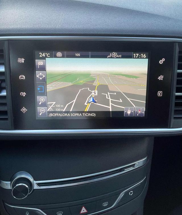 PEUGEOT 308 usata, con Sedile posteriore sdoppiato