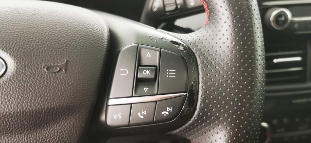 FORD Kuga usata, con Riconoscimento dei segnali stradali