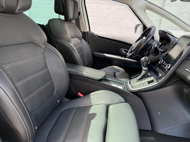 RENAULT Scenic usata, con Cruise Control