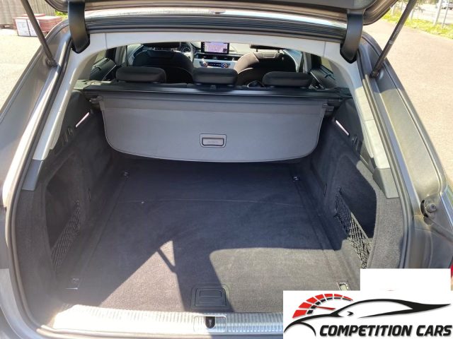 AUDI A4 usata, con Sedile posteriore sdoppiato