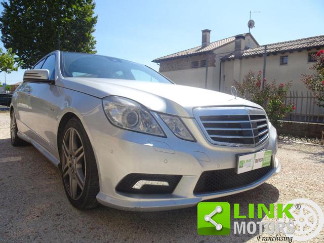 MERCEDES-BENZ E 250 usata, con Sedile posteriore sdoppiato