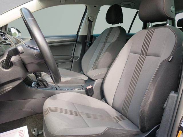 VOLKSWAGEN Golf usata, con Airbag Passeggero