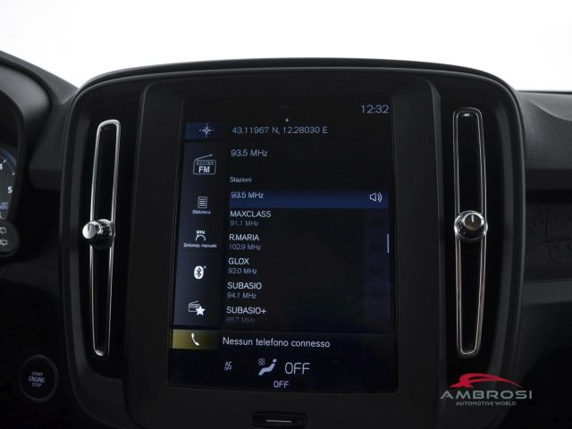 VOLVO XC40 usata 13
