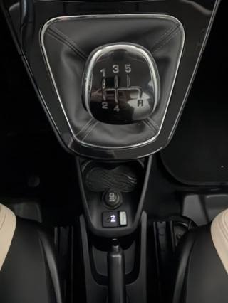 LANCIA Ypsilon usata 18