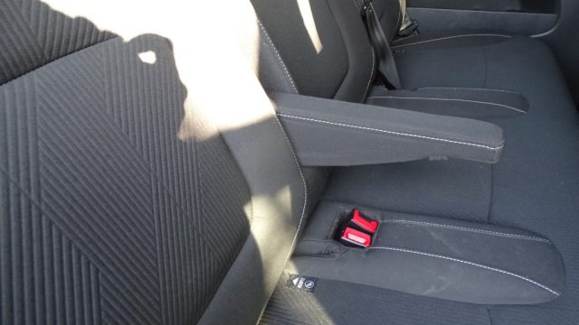 RENAULT Trafic usata 75