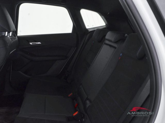 BMW 218 usata 9