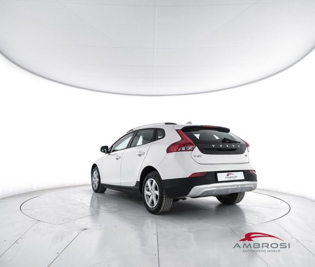 VOLVO V40 Cross Country usata 3