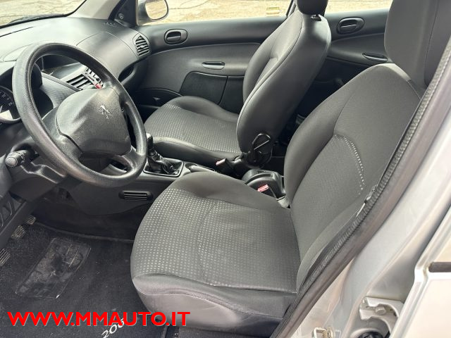 PEUGEOT 206 usata, con Servosterzo
