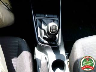 HYUNDAI i20 usata, con Luci diurne LED