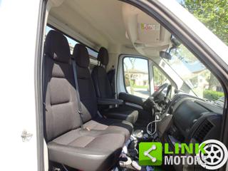 PEUGEOT Boxer usata, con Volante multifunzione