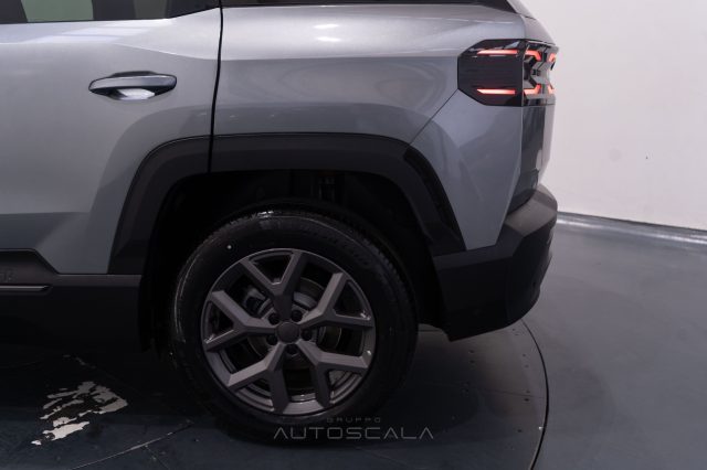 JEEP Compass usata, con Autoradio digitale