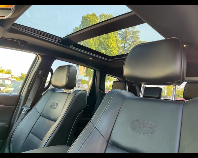 JEEP Grand Cherokee usata, con Sedile posteriore sdoppiato