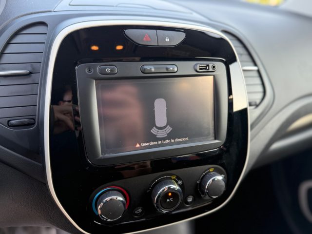 RENAULT Captur usata 18