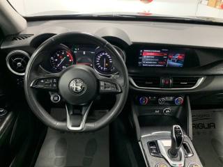 ALFA ROMEO Stelvio usata, con Autoradio digitale