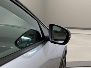 PEUGEOT 3008 usata, con Sensori di parcheggio posteriori