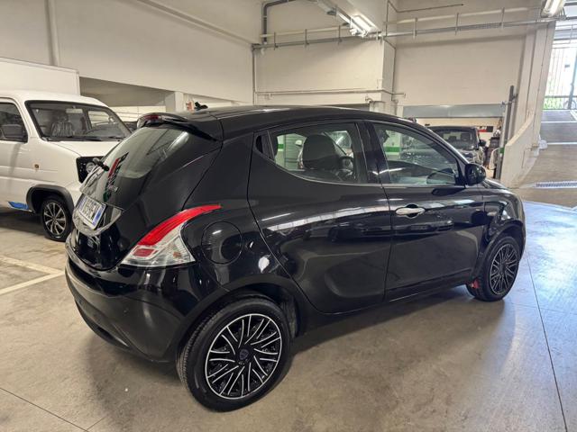 LANCIA Ypsilon usata, con Chiusura centralizzata