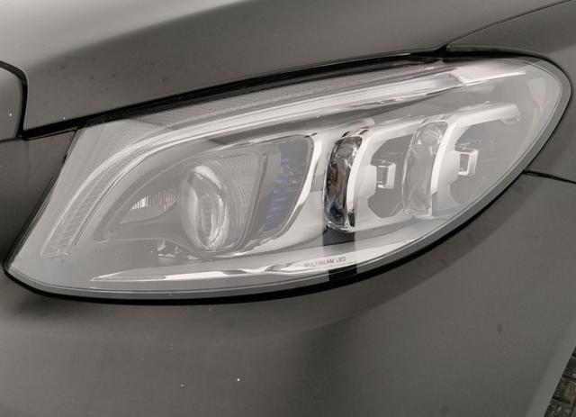 MERCEDES-BENZ C 220 usata, con Climatizzatore