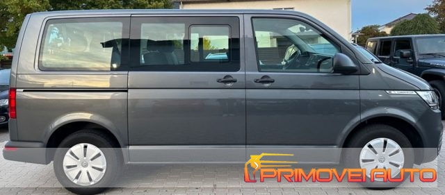 VOLKSWAGEN Caravelle usata, con Airbag testa