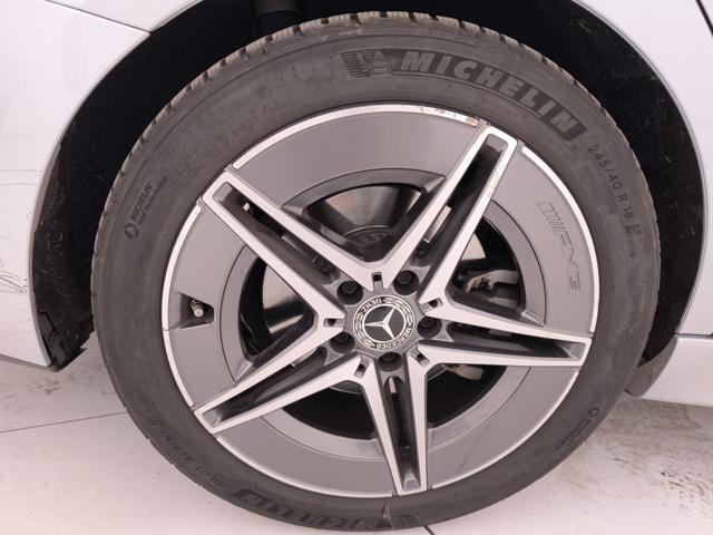 MERCEDES-BENZ C 220 usata, con Autoradio digitale