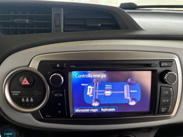 TOYOTA Yaris usata, con Sedile posteriore sdoppiato