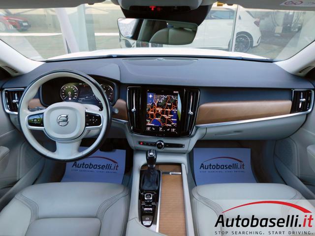 VOLVO V90 usata, con Sensori di parcheggio posteriori