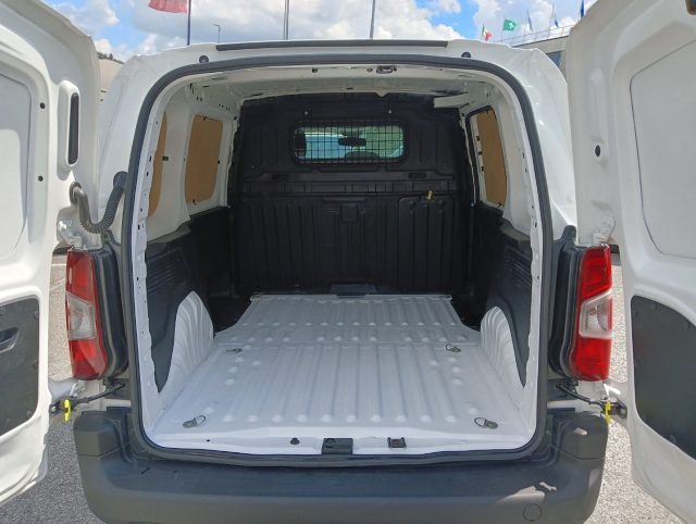 TOYOTA Proace City usata, con ESP