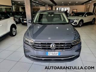 VOLKSWAGEN Tiguan usata, con Airbag