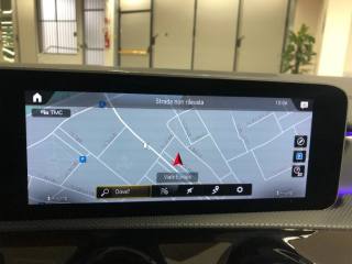 MERCEDES-BENZ CLA 200 usata, con Autoradio digitale