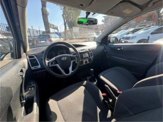 HYUNDAI i20 usata, con Climatizzatore