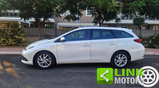 TOYOTA Auris usata, con Antifurto