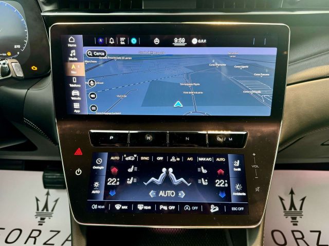 MASERATI Grecale usata, con Volante in pelle