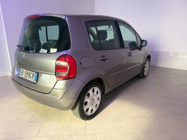 RENAULT Grand Modus usata 10