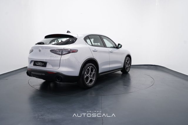 ALFA ROMEO Stelvio usata, con Autoradio