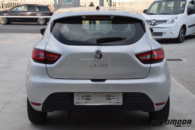 RENAULT Clio usata, con Autoradio