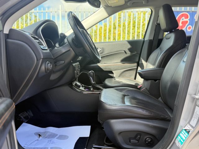 JEEP Compass usata, con Autoradio digitale