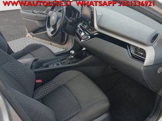 TOYOTA C-HR usata, con Sedili riscaldati