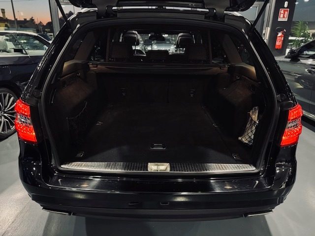 MERCEDES-BENZ E 350 usata, con Vetri oscurati