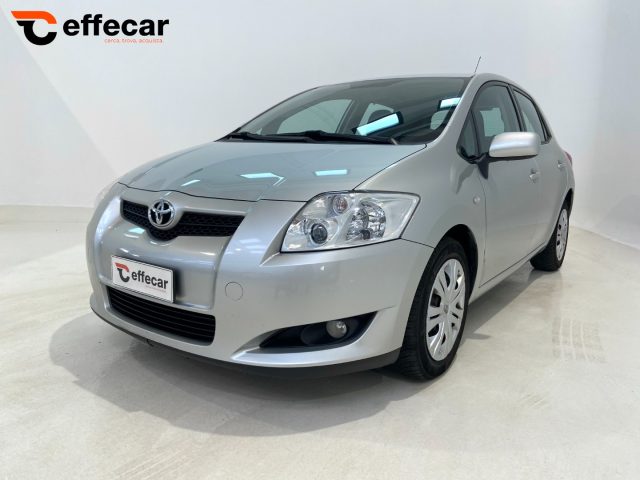 TOYOTA Auris usata, con ABS