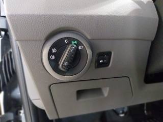 VOLKSWAGEN Caravelle usata, con Touch screen
