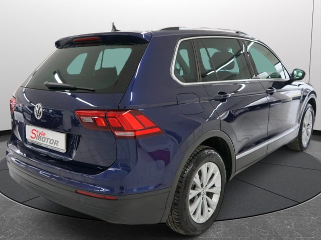VOLKSWAGEN Tiguan usata, con Sistema di navigazione