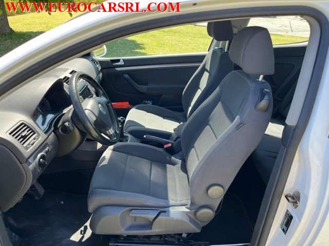 VOLKSWAGEN Golf usata, con Controllo trazione