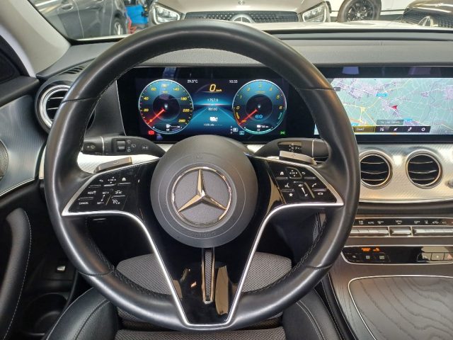 MERCEDES-BENZ E 300 usata, con Sedili sportivi