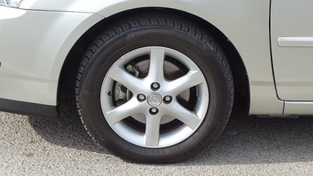 TOYOTA Corolla usata, con Specchietto retrovisore con funzione antiabbagliamento